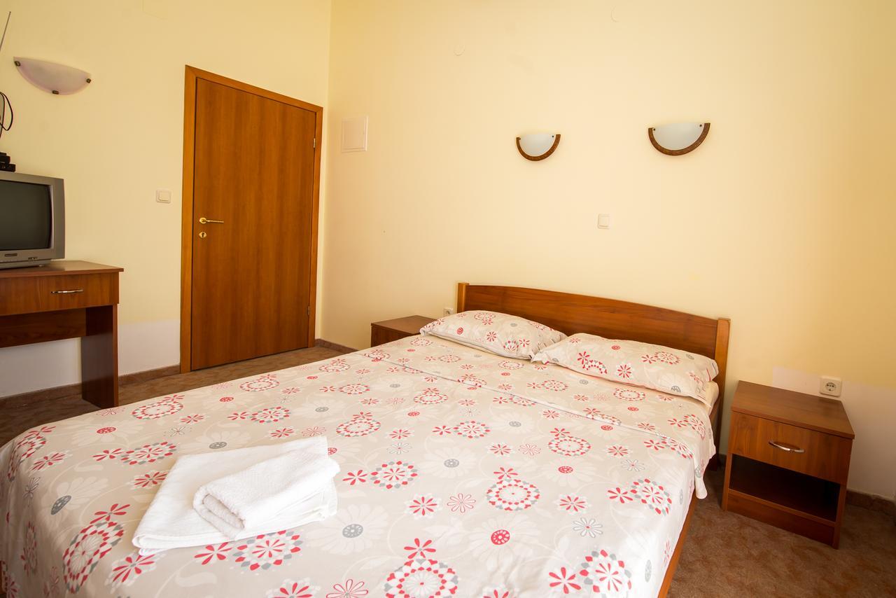 Bed And Breakfast Helena Kaštela Εξωτερικό φωτογραφία